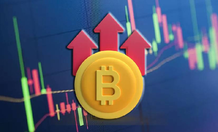 
			Курс биткоина на Рождество вырос в 100 раз за 8 лет		