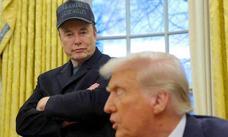 
			&laquo;Полный переход на&nbsp;биткоин&raquo; может стать козырной картой Маска в&nbsp;ссоре с&nbsp;Трампом		
