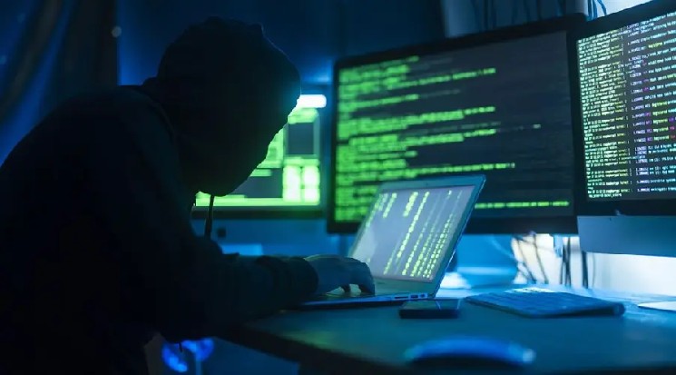Мошенники разместили рекламу поддельных приложений Pi Network